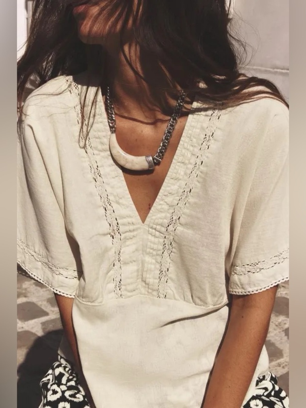 NWOT ZARA V-Neck Lace Trim Linen Blend Top - Picture 2 of 7